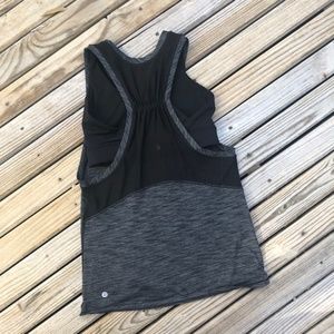 Lululemon Tank w/ built in sports bra